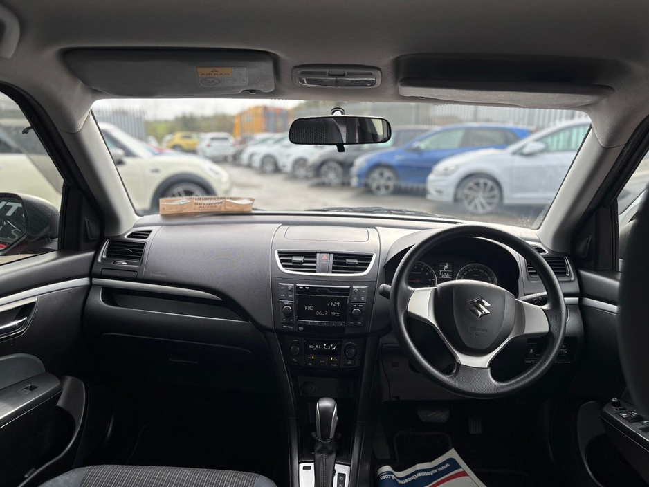 Suzuki Swift Suzuki Swift 1.2 petrol , auto — thumbnail 4