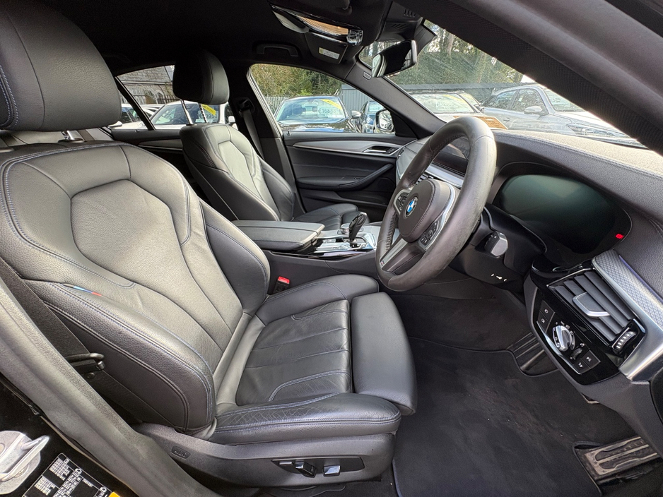 2019 BMW 5 Series 2L Petrol Plug-in Hybrid For Sale Images