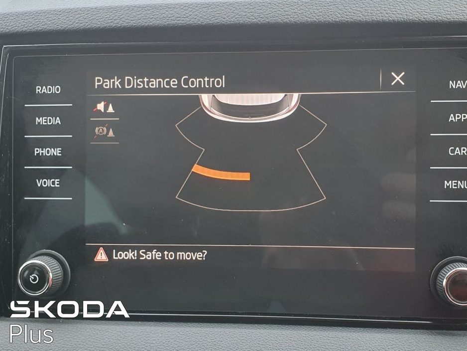 Skoda Karoq 2.0TDI 115HP AmbitionCall Cormac on 0861736180 — thumbnail 10