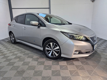 Nissan Leaf 40K EV SV 40KW '19 4DR AUTO