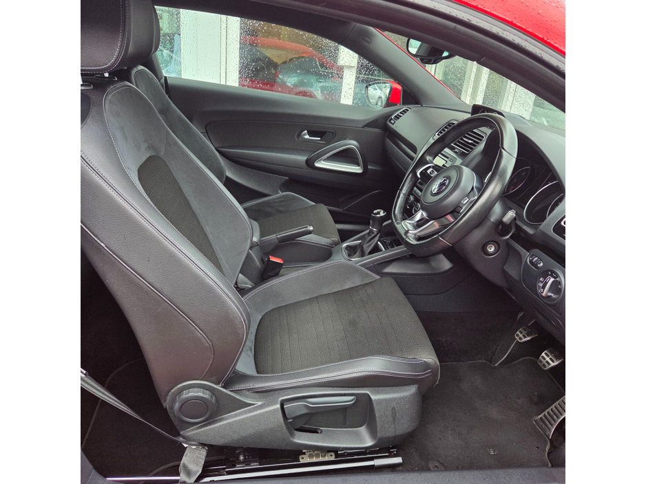 2014 Volkswagen Scirocco 2L Diesel For Sale Images