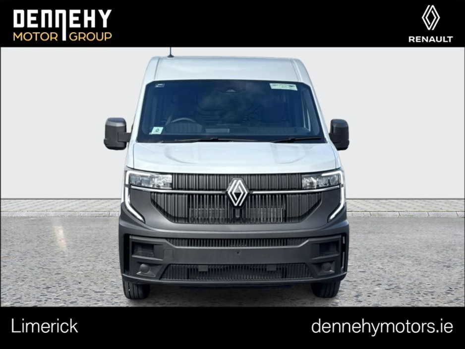 2026 Renault Master 2L Diesel For Sale Images