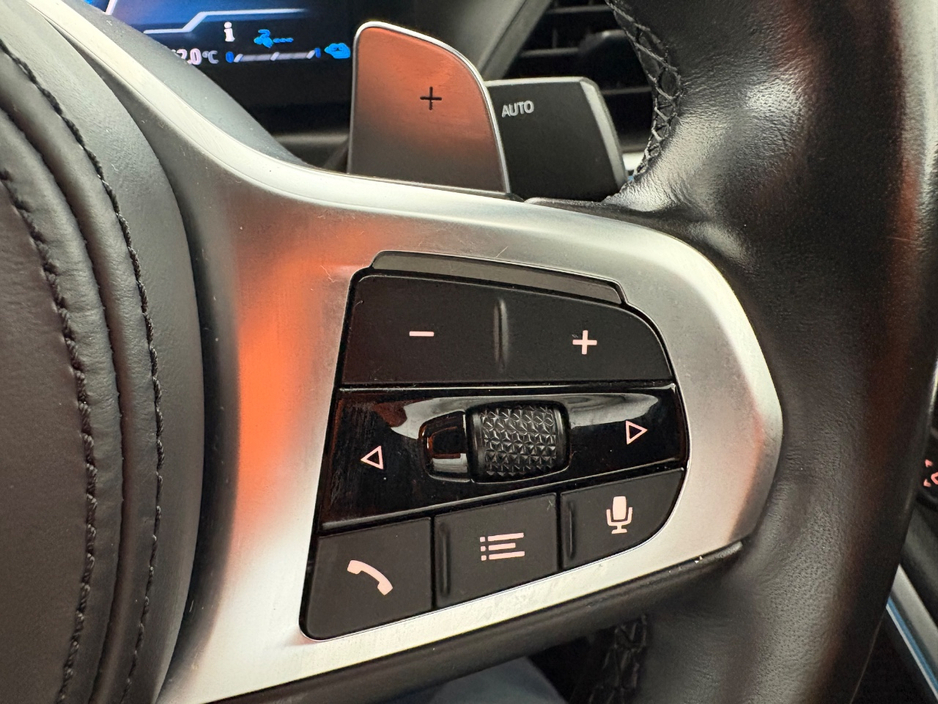 2023 BMW 3 Series 2L Hybrid For Sale Images
