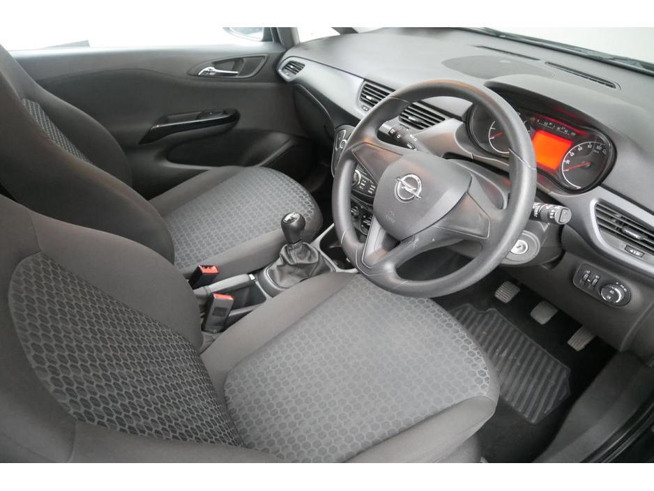 Opel Corsa 1.4 E 75BHP 5SPD *FULLY SERVICED* — thumbnail 13