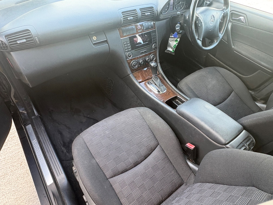 2007 Mercedes-Benz C Class 1.8L Petrol For Sale Images
