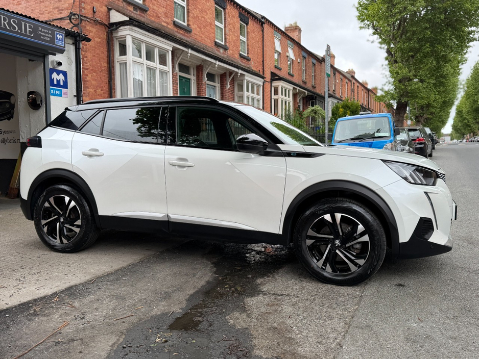 2023 Peugeot 2008 0L Electric For Sale Images
