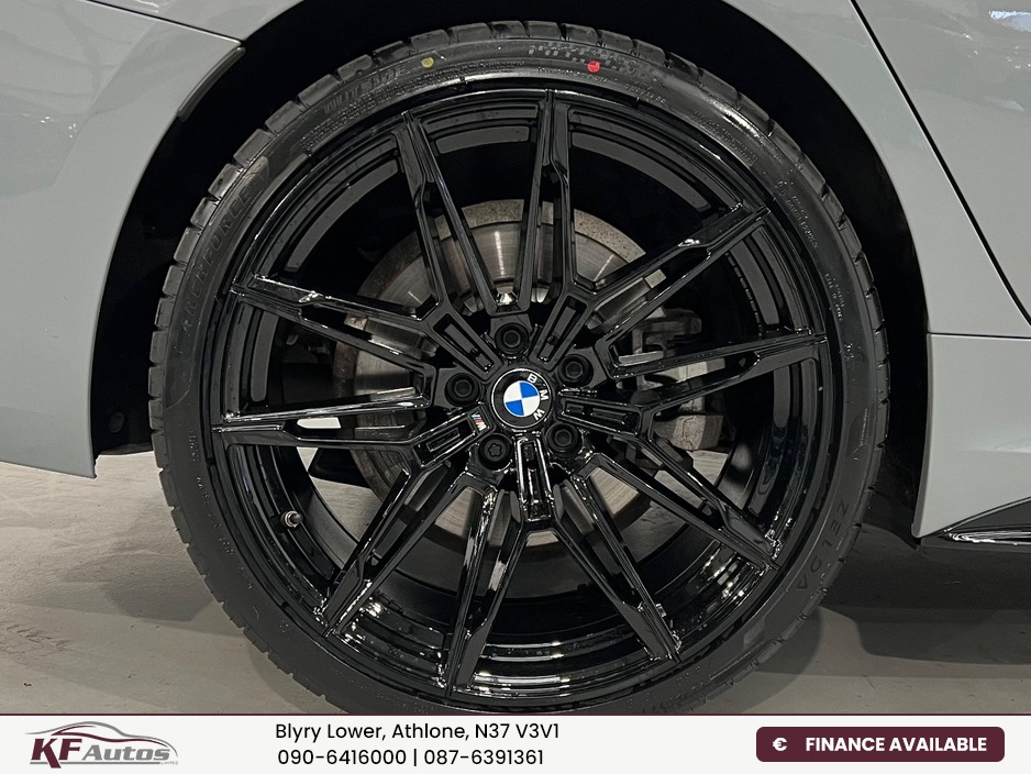 2025 BMW 3 Series 2L Petrol Plug-in Hybrid For Sale Images