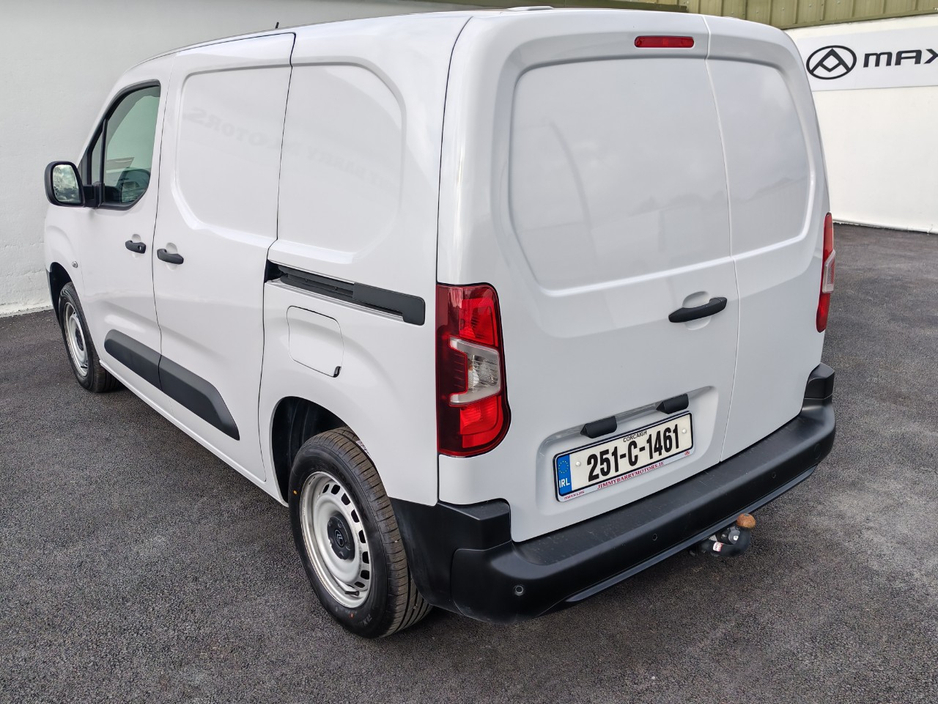 2025 Citroen Berlingo 1.5L Diesel For Sale Images