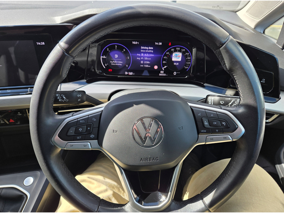 2023 Volkswagen Golf 2L Diesel For Sale Images