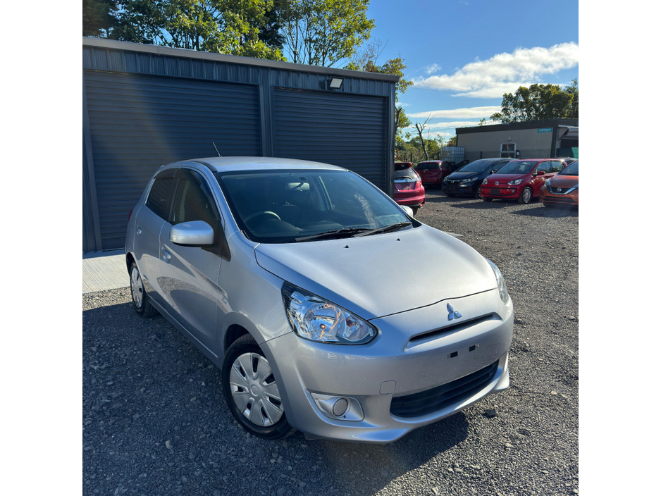 Mitsubishi Mirage — thumbnail 2