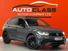 Volkswagen Tiguan BLACK EDITION TSI DSG...