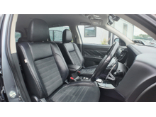 2017 Mitsubishi Outlander 2L Petrol Plug-in Hybrid For Sale Images