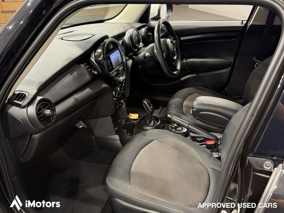 MINI Cooper COOPER D AUTOMATIC — thumbnail 12