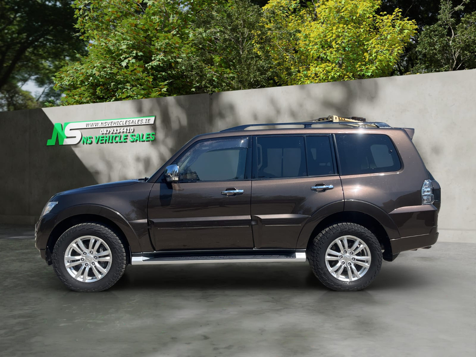 2021 Mitsubishi Pajero 3.2L Diesel For Sale Images