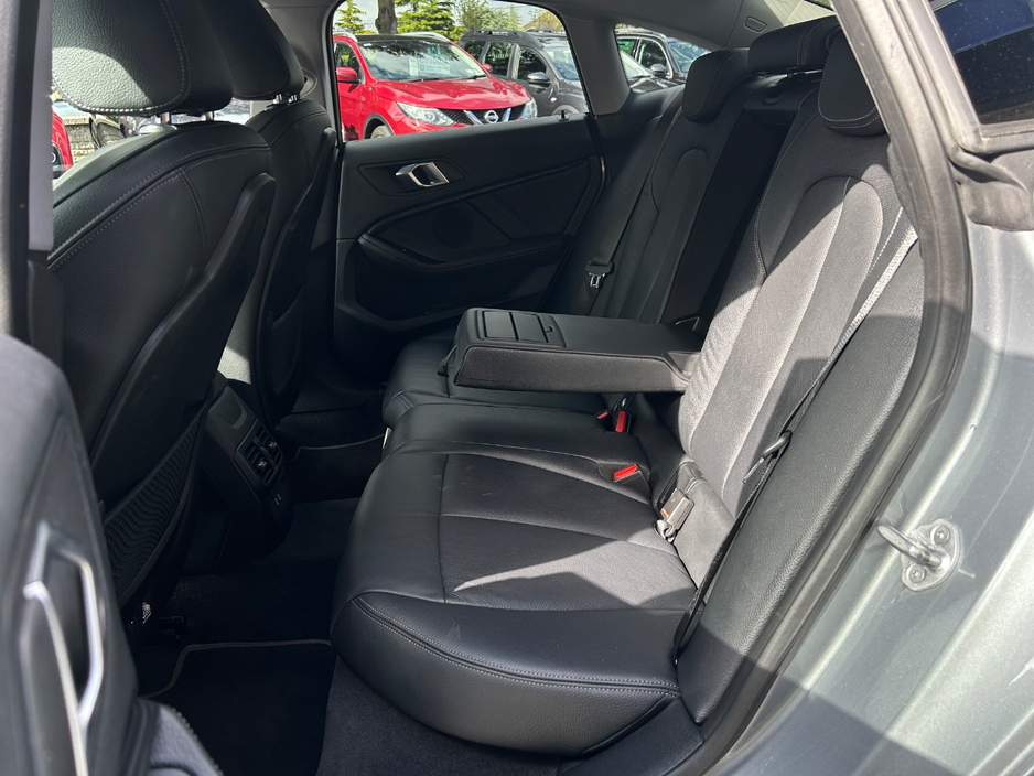 2022 BMW 2 Series 2L Diesel For Sale Images