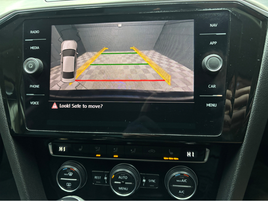 2019 Volkswagen Passat 2L Diesel For Sale Images