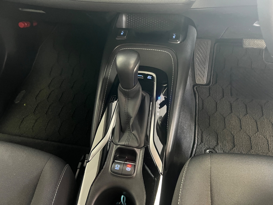 2019 Toyota Corolla 1.8L Petrol Hybrid For Sale Images