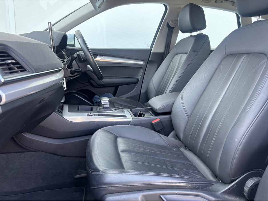 2021 Audi Q5 2L Diesel For Sale Images