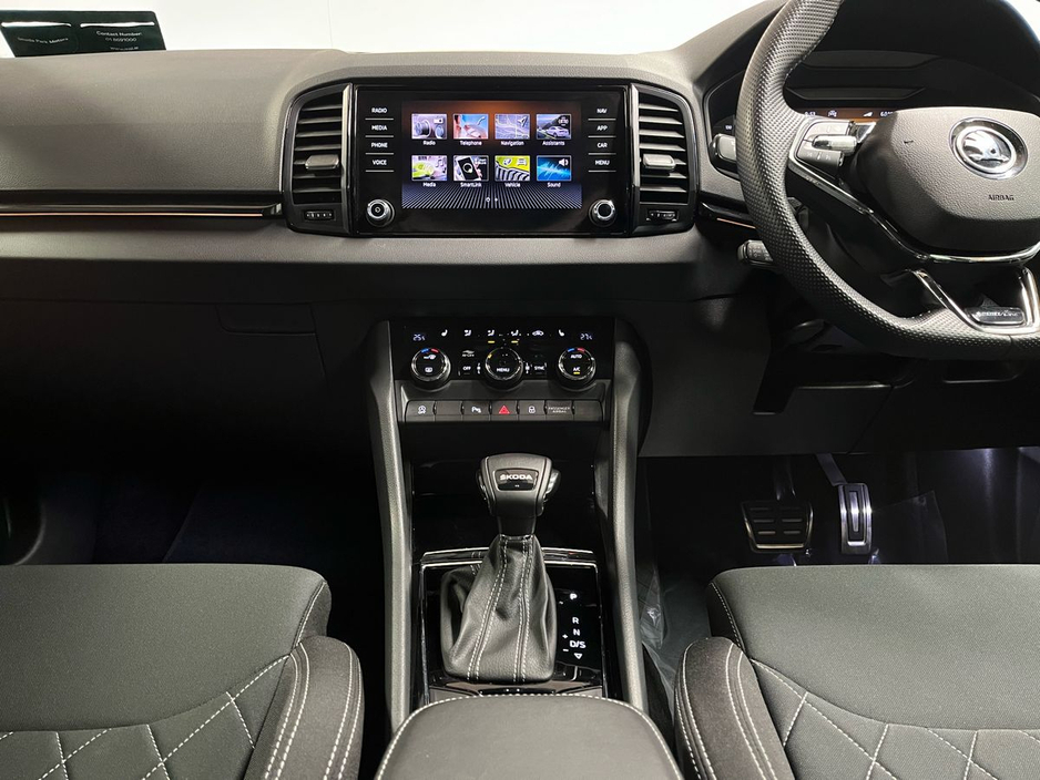Skoda Karoq Sportline DSG 2.0TDI 115BHP - Reversing Camera - Climate Control - Heated Seats - Cruise Control - Apple CarPlay/Android Auto — thumbnail 19