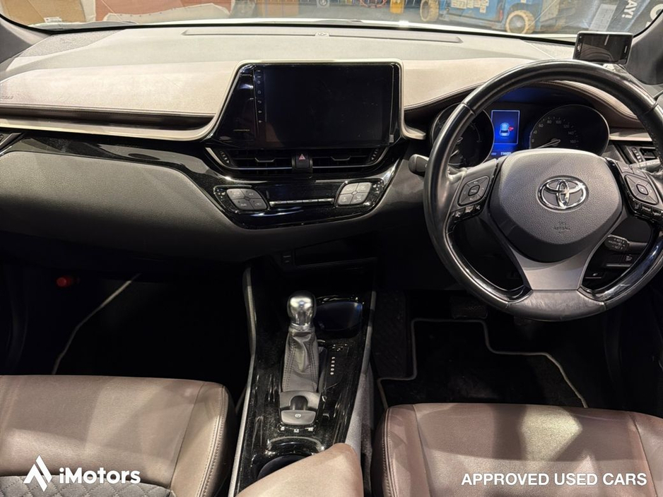 Toyota C-HR G HYBRID AUTOMATIC — thumbnail 15