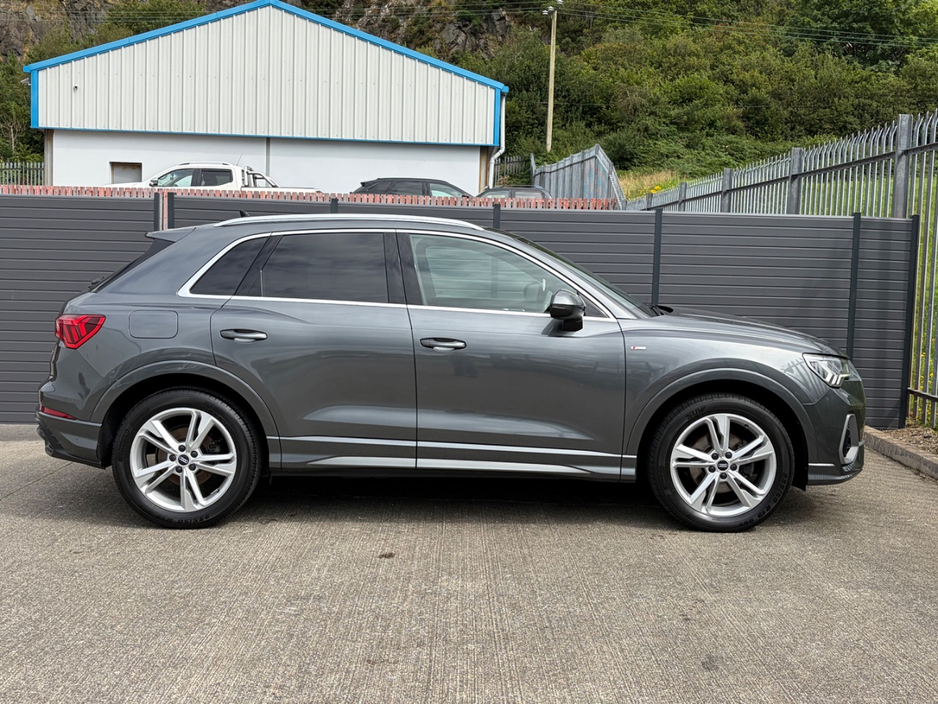 2021 Audi Q3 2L Diesel For Sale Images