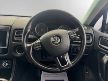 2017 Volkswagen Touareg 3L Diesel For Sale Images