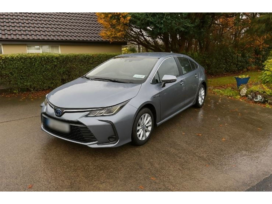 Toyota Corolla LUNA SAL 4DR AUTO