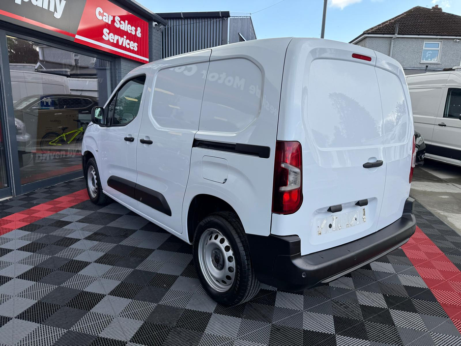 2024 Peugeot Partner 1.5L Diesel For Sale Images
