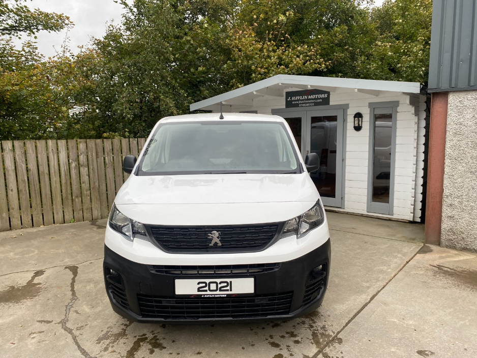 2021 Peugeot Partner 1.5L Diesel For Sale Images
