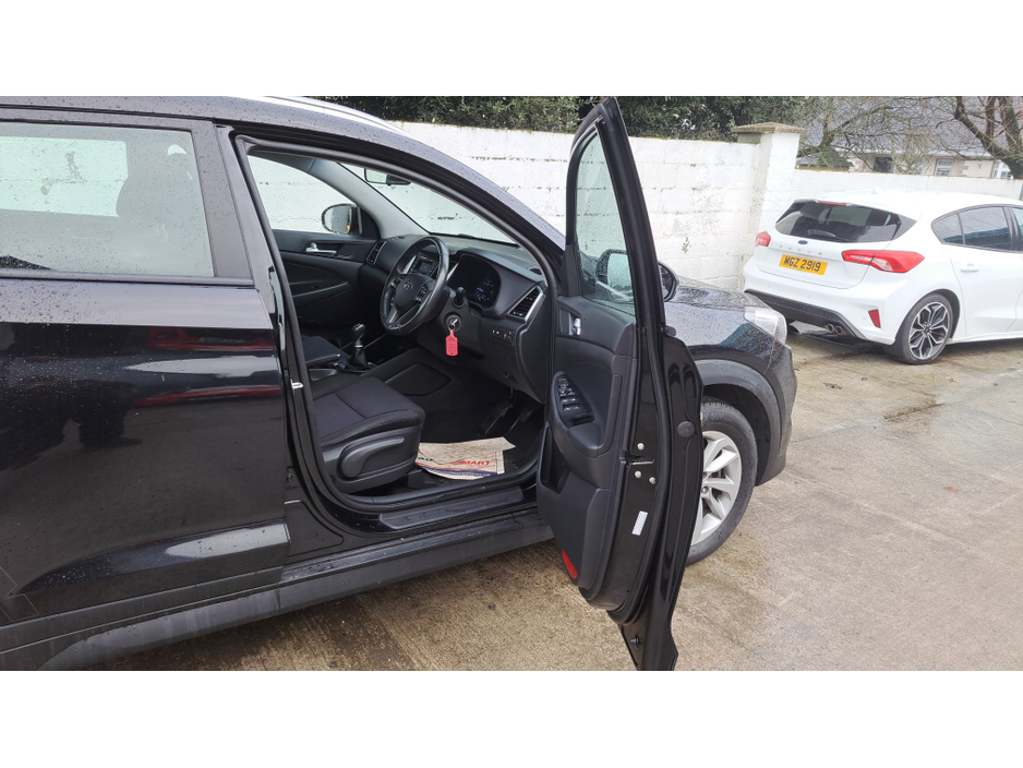 2017 Hyundai Tucson 1.7L Diesel For Sale Images