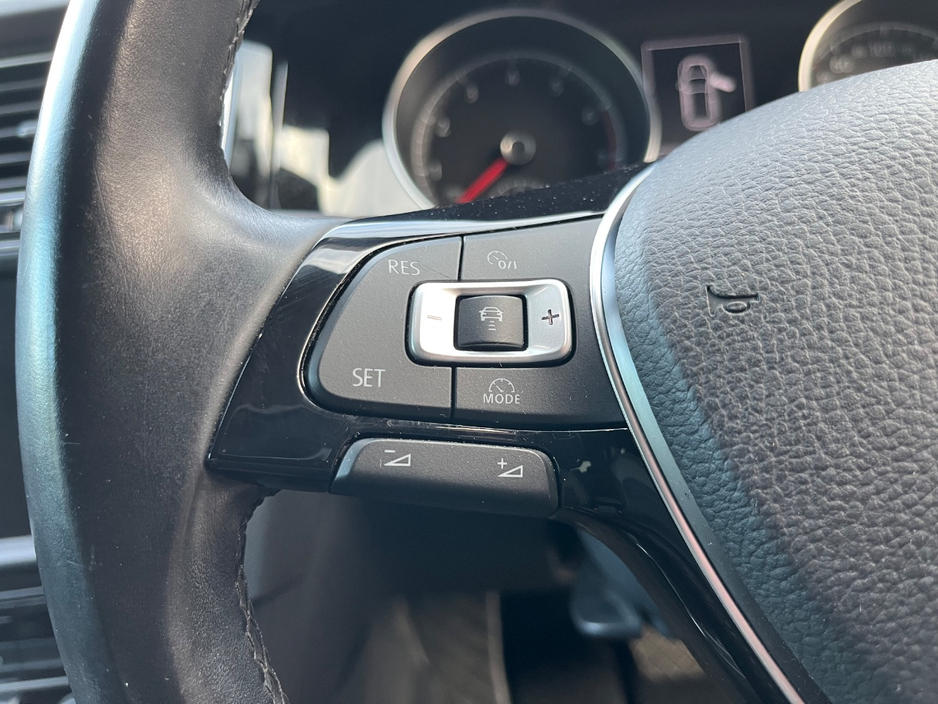 2015 Volkswagen Golf 1.4L Petrol For Sale Images