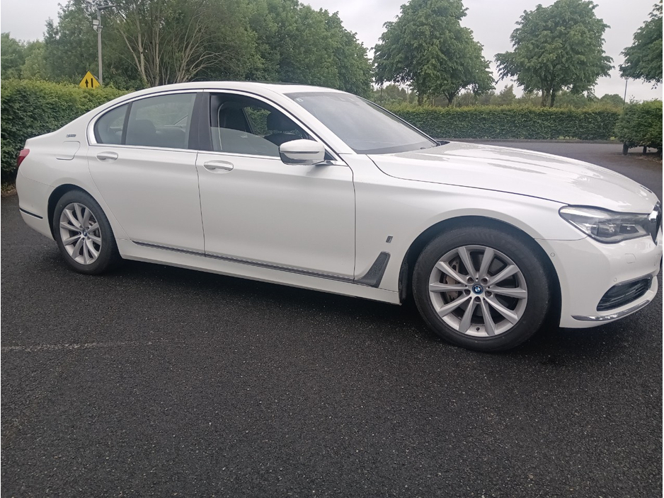 2017 BMW 7 Series 2L Petrol Hybrid For Sale Images