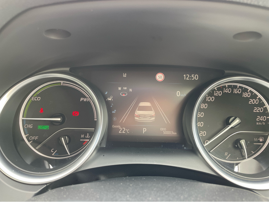 2022 Toyota Camry 2.5L Petrol Hybrid For Sale Images
