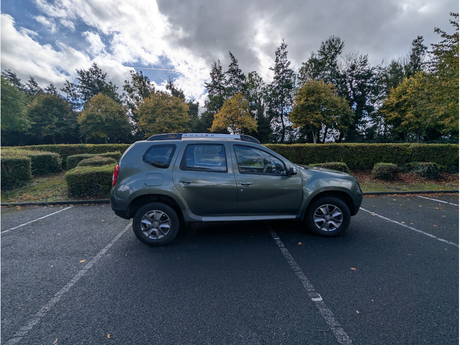 Dacia Duster SIGNATURE 1.5 DCI 110 4X — thumbnail 6