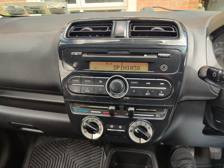 Mitsubishi Space Star 1.0 Invite Hatchback Petrol Manual (71bhp) — thumbnail 5
