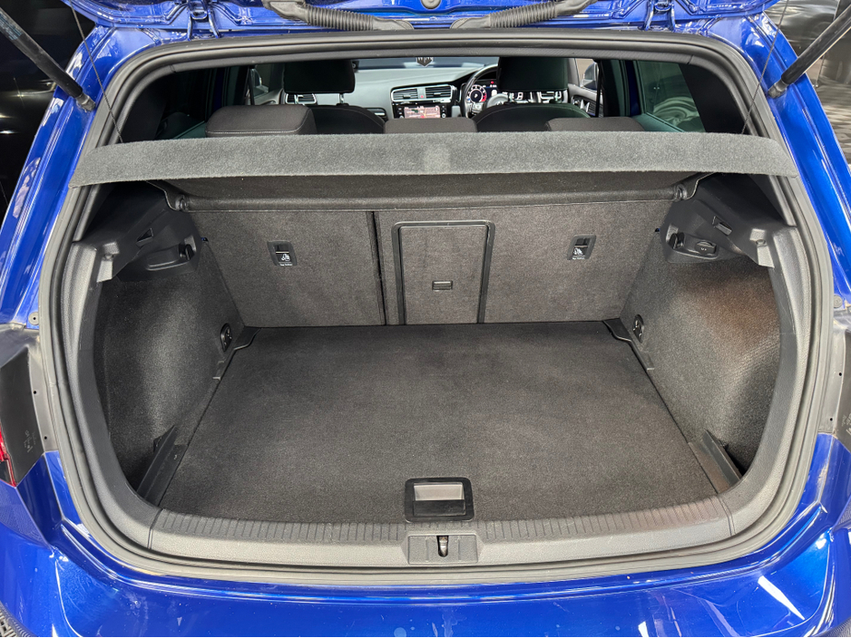 2019 Volkswagen Golf 2.0L Petrol For Sale Images