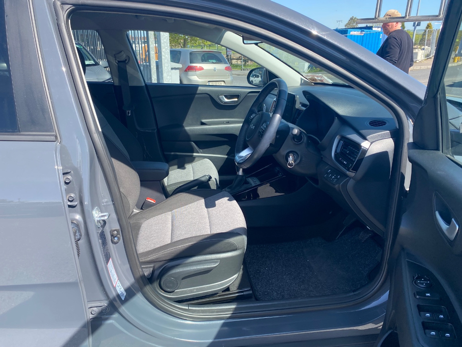 2022 Kia Stonic 1L Petrol For Sale Images