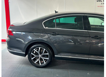 2021 Volkswagen Passat 2.0L Diesel For Sale Images