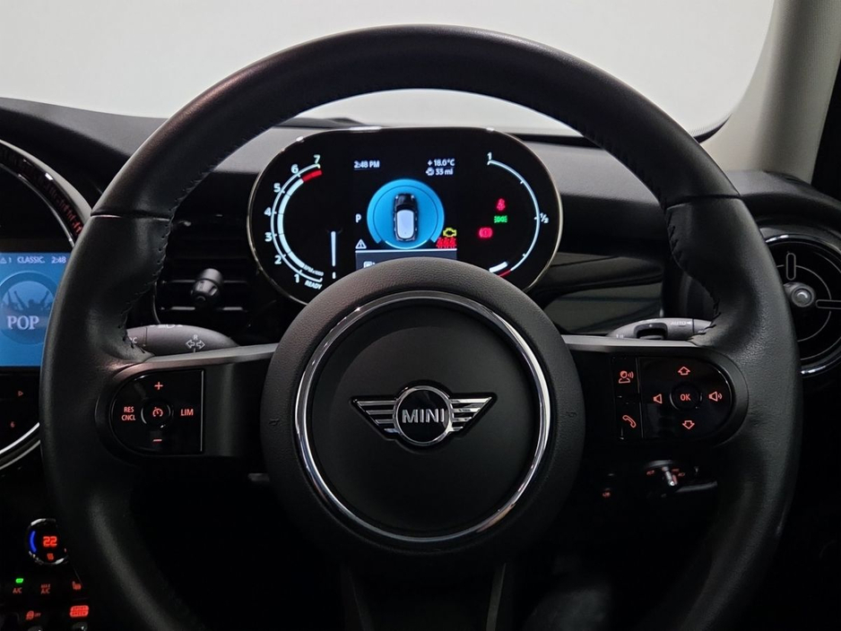 2024 MINI Hatch 1.5L Petrol For Sale Images
