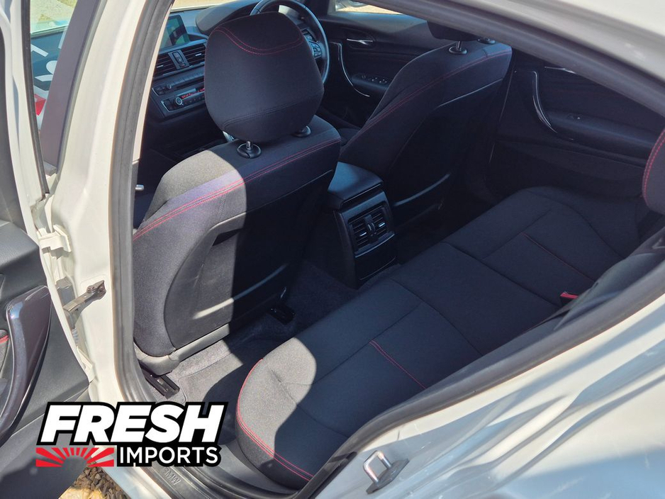 BMW 1 Series 116i SPORT AUTO — thumbnail 28