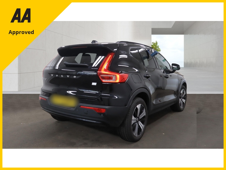 2023 Volvo XC40 1.5L Petrol Plug-in Hybrid For Sale Images