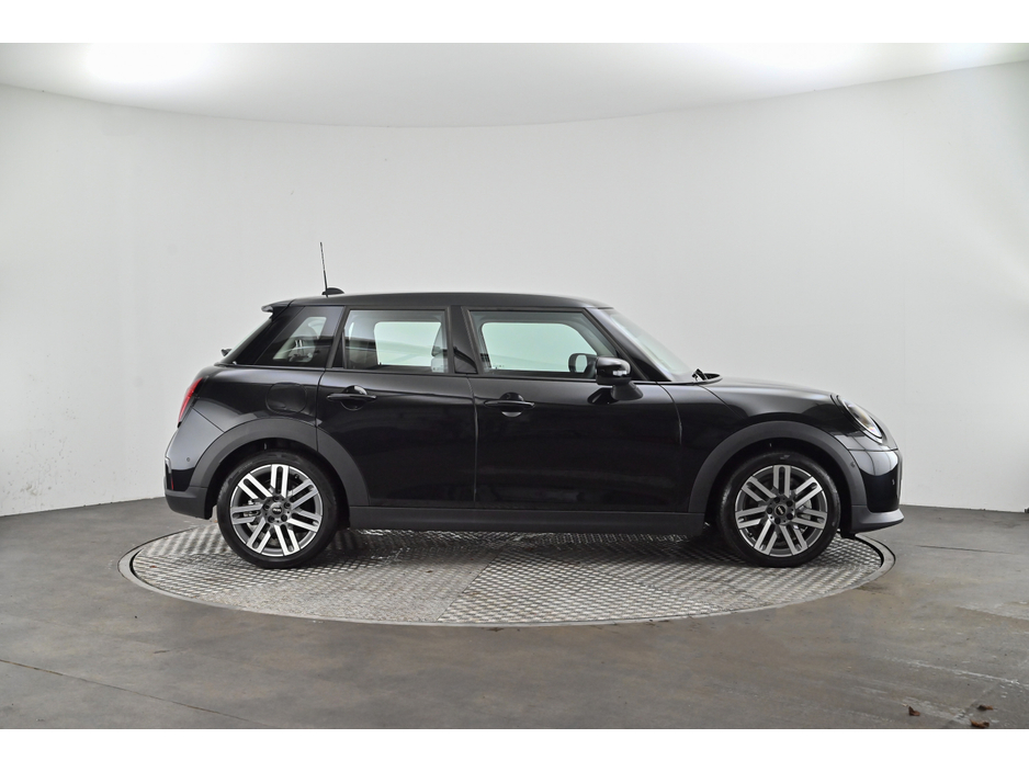 2026 MINI Cooper 1.5L Petrol For Sale Images