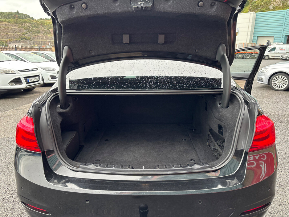 2018 BMW 3 Series 2L Petrol Plug-in Hybrid For Sale Images