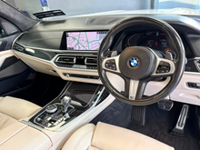 2019 BMW X7 3L Diesel For Sale Images