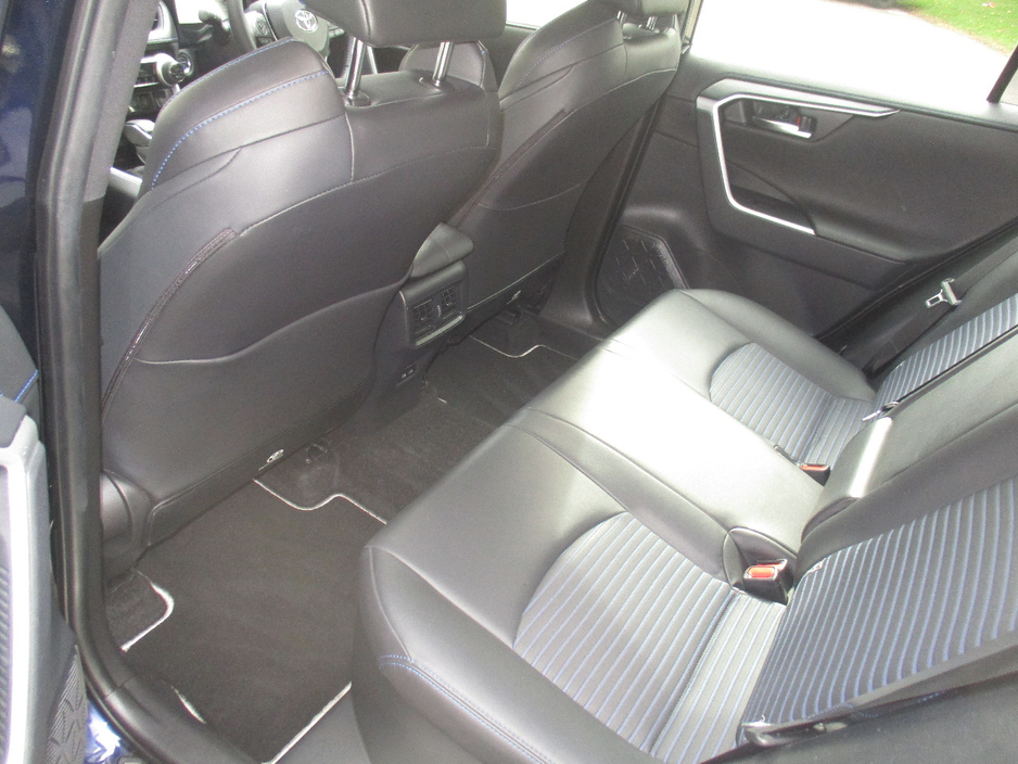 2025 Toyota Rav4 2.5L Petrol Hybrid For Sale Images