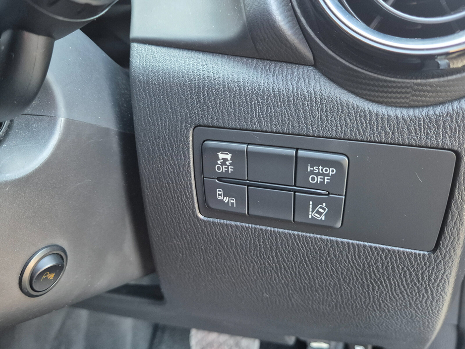 Mazda Demio — thumbnail 22