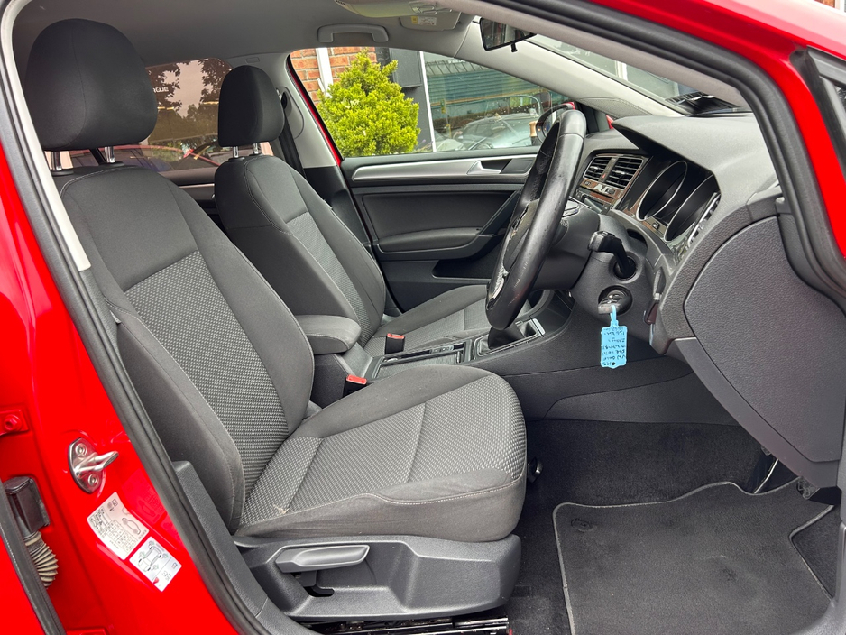 2019 Volkswagen Golf 1L Petrol For Sale Images