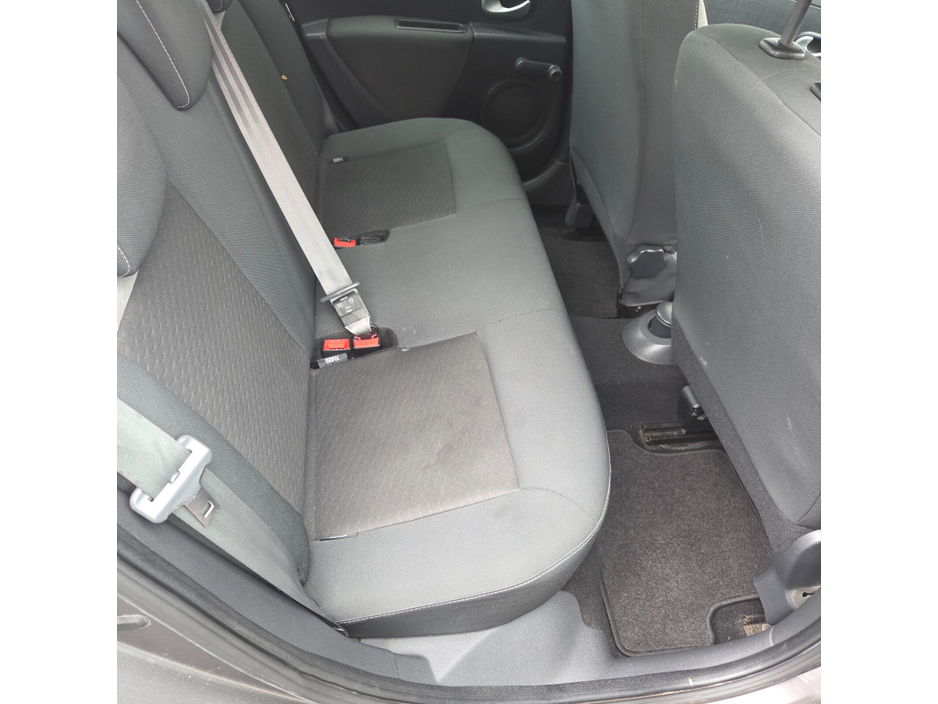 2011 Renault Clio 1.1L Petrol For Sale Images