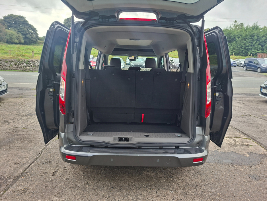 2022 Ford Tourneo Connect 1.5L Diesel For Sale Images