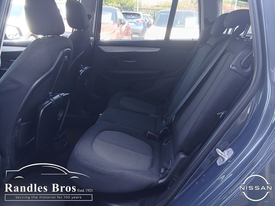 BMW 2 Series 218i SE Auto 7 Seater Gran Tourer — thumbnail 12